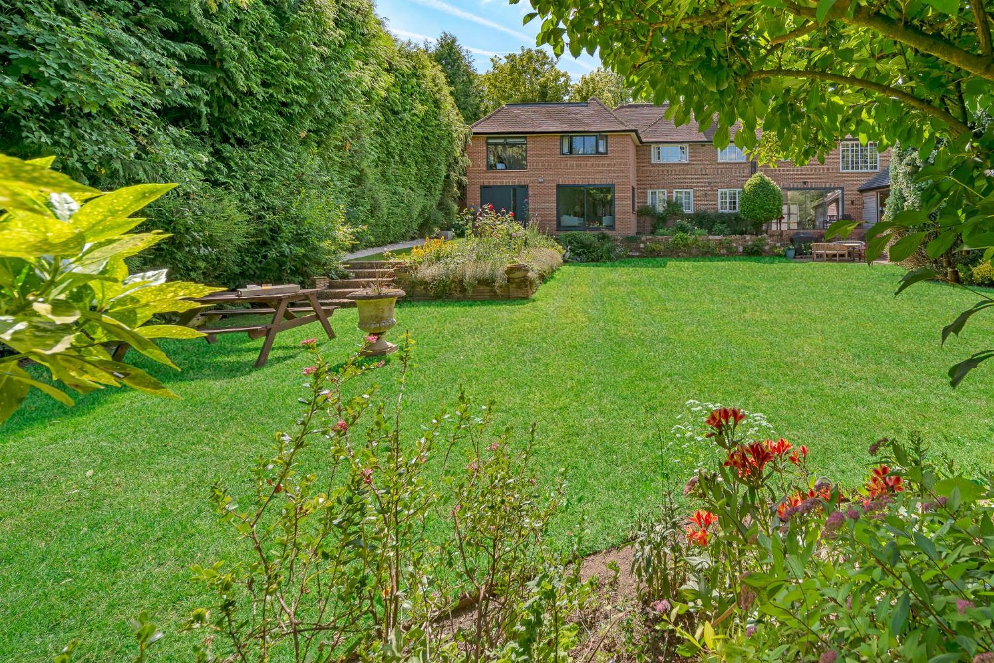 Hotel Westleigh Ashtead Exteriér fotografie